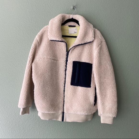 Aritzia Wilfred Free Teddy Jacket - Picture 2 of 4